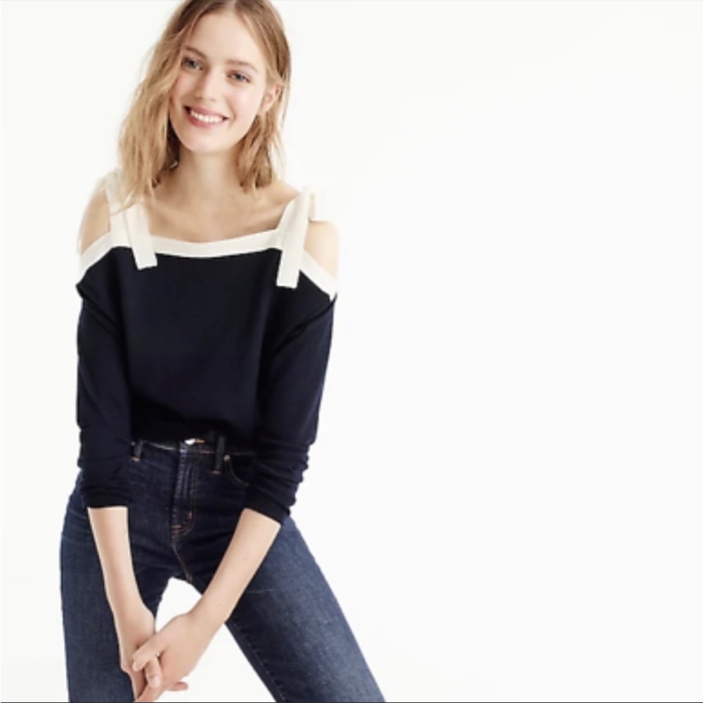 JCREW NWT Merino Wool Cold-Shoulder Sweater in Navy/Parchment
